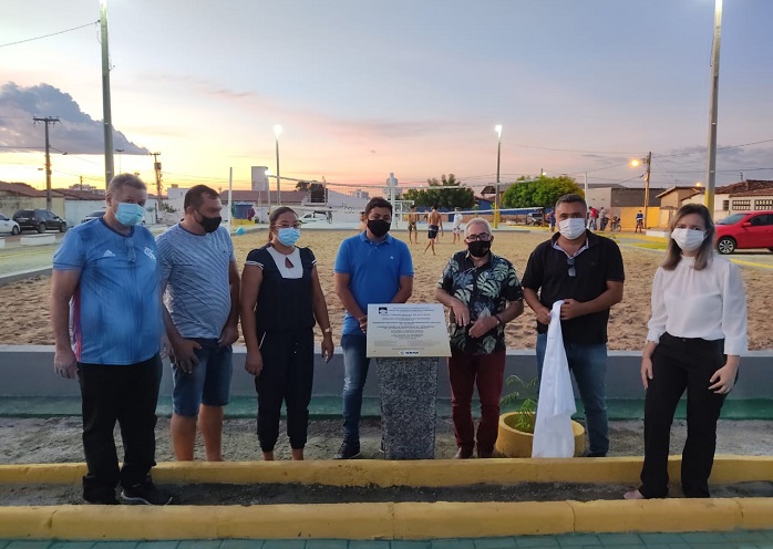 Nova praça com equipamentos de lazer e esportes é inaugurada no Centro Social Urbano 